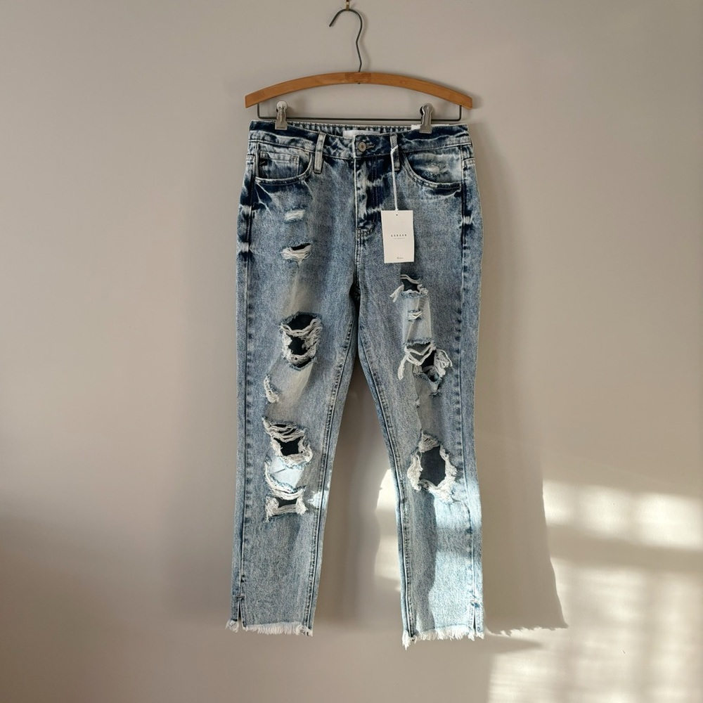 NWT KanCan Amy High Rise Mom Fit Denim Jeans - Picture 3 of 7